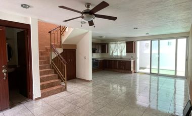 CASA EN VENTA EN REAL PATRIA