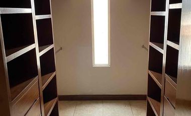 CASA EN RENTA EN PRIVANZAS 5o. SECTOR