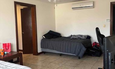 CASA EN RENTA EN PRIVANZAS 5o. SECTOR