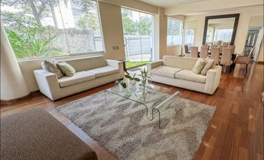 Venta espectacular departamento en San Isidro 714m2, jardines, 10 estacionamientos
