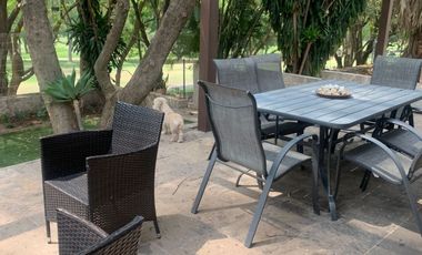 CASA EN VENTA EN LAS CAÑADAS