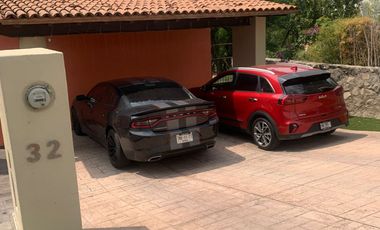 CASA EN VENTA EN LAS CAÑADAS