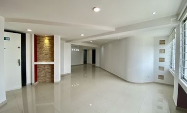 Departamento de 3 recámaras planta baja LAGO ESMERALDA