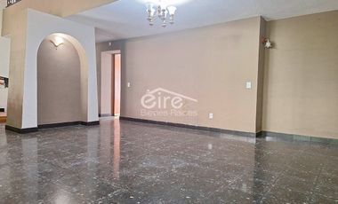 Casa en Venta en JaCasa en Venta en Jardines del Sol, Zapopan, Jalisco  rdines del Sol, Zapopan, Jalisco