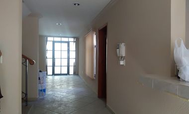 Casa en Coyoacán a 2 Calles de Miguel Ángel De Quevedo. 5 Recamaras, 4 Baños Únicamente 4 casa.