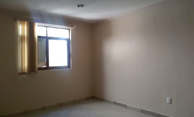 Casa en Coyoacán a 2 Calles de Miguel Ángel De Quevedo. 5 Recamaras, 4 Baños Únicamente 4 casa.