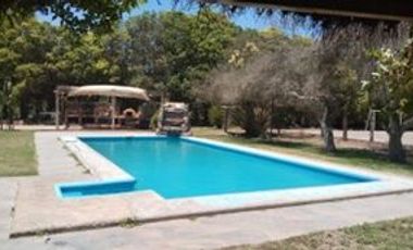 MARAVILLOSA PARCELA: 2 CASAS – PISCINA - 2 CANCHAS DE PÁDEL Y GRAN QUINCHO - TALAGANTE