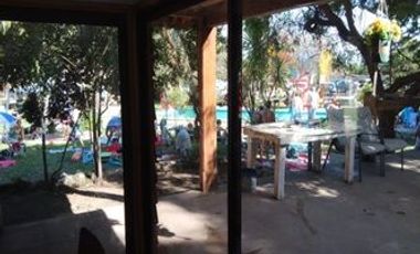 MARAVILLOSA PARCELA: 2 CASAS – PISCINA - 2 CANCHAS DE PÁDEL Y GRAN QUINCHO - TALAGANTE