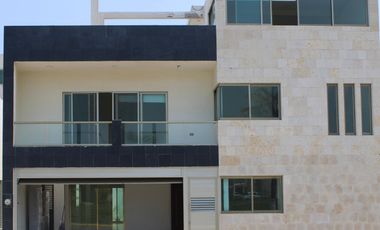 RENTO CASA EN LA RIVIERA VERACRUZANA, A MINUTOS DEL MAR, EL UNICO FRACCIONAMIENTO CON CASA CLUB
