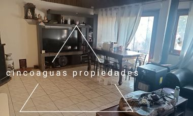 Casa esquina con local comercial en Quilicura