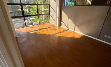 OFERTA ÚNICA – GRAN CASA COMERCIAL EN LOS CONQUISTADORES - PROVIDENCIA