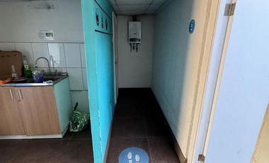 OFERTA ÚNICA – GRAN CASA COMERCIAL EN LOS CONQUISTADORES - PROVIDENCIA