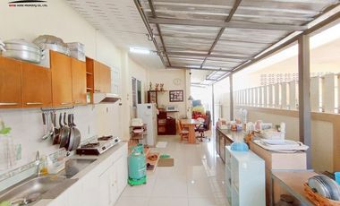 หมู่บ้านแกรนด์การ์เด้นเพลส 1 ทำเล : บ้านไร่ - ราชบุรี