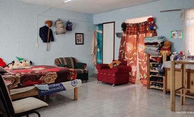 Casa en Venta Col. Basilio Vadillo, Tonalá.			$1,400,000