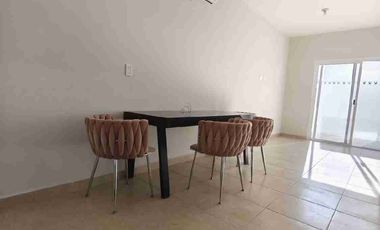 Renta de casa en Privada Paraiso
