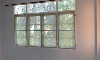 92557 - ขายบ้านเดี่ยว หมู่บ้านวงศ์กรริเวอร์วิว ริมแม่น้ำบางปะกง บรรยากาศดี ใกล้วัดหลวงพ่อโสธร