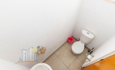 Casa en Esquina por Av Frente a Parque cerca del ITESO y Club Bancario