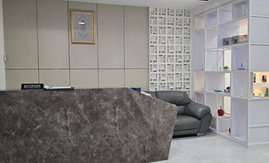 Dijual Gedung Kantor di Hasyim Ashari 5 Lantai KOndisi Bagus dan Baru Cocok untuk Investor