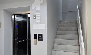 Dijual Gedung Kantor di Hasyim Ashari 5 Lantai KOndisi Bagus dan Baru Cocok untuk Investor