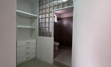 Vendo casa 5 Dormitorios Via a Samborondon