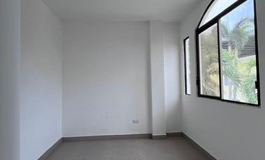 Vendo casa 5 Dormitorios Via a Samborondon