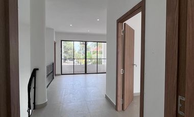 Vendo casa 5 Dormitorios Via a Samborondon
