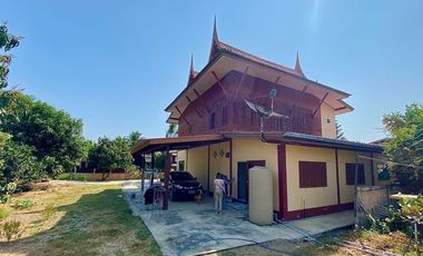 92561 - ขายบ้านเดี่ยวบ้านไม้สัก 2 ชั้น บ้านสวย บรรยากาศดี ร่มรื่น สงบ เป็นธรรมชาติ ท่าช้าง สิงห์บุรี