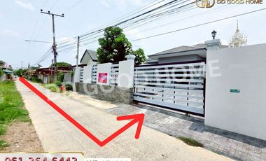 WR-874321 Single house, Ton Pho, Soi Mu Ban Mangkon Thong, Singburi, near the City Pillar Shrine