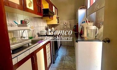 ¡Oportunidad en SURQUILLO! VENTA de CASA Bien Ubicada