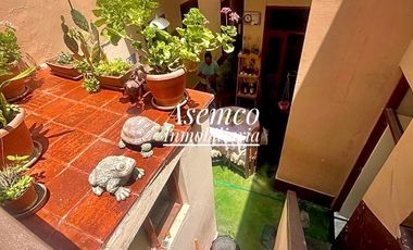 ¡Oportunidad en SURQUILLO! VENTA de CASA Bien Ubicada