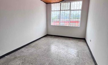 Vendo Casa en Villavicencio, barrio el Emporio.