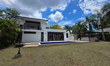 VENDO ESPECTACULAR CASA DE DESCANSO EN ANAPOIMA CUNDINAMARCA  EN CONDOMINIO.