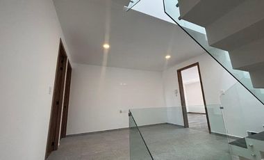 GRAN CASA EN VENTA PARQUE NAYARIT, LOMAS DE ANGELÓPOLIS, PUEBLA
