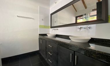 CASA CAMPESTRE EN ARRIENDO EN VILLAVICENCIO