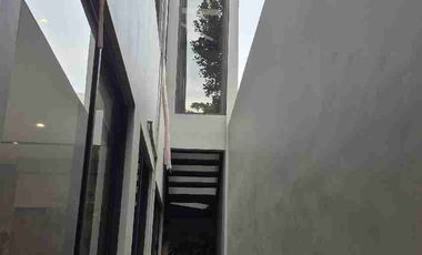 Rumah The Green BSD bangunan baru mandiri