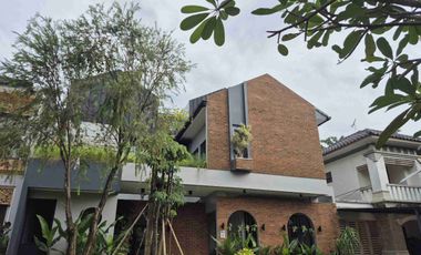 Rumah The Green BSD bangunan baru mandiri