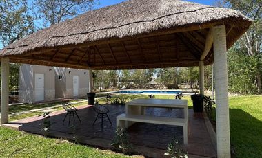 Casa en venta de 2 recámaras en Playa del Carmen con alberca