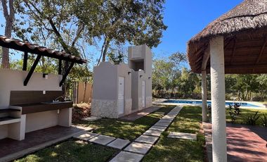 Casa en venta de 2 recámaras en Playa del Carmen con alberca