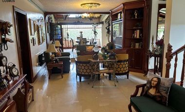 Venta de terreno con casa y fábrica en Atuntaqui, 1977 m2