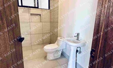 CASA EN VENTA EN SAN CARLOS, SECTOR BAHIA
