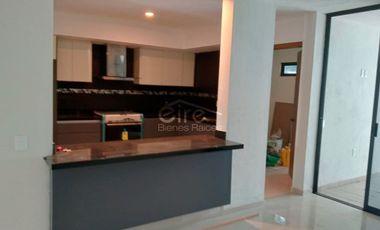 Casa en Venta en Punto Sur II ( Punto Sur Este), Tlajomulco de Zúñiga, Jalisco.