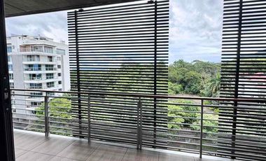 Espectacular apto duplex, tres habitaciones con baño independiente y terraza, baños social, ACUEDUCTO PROPIO! Dos parqueaderos, Zona Social con Piscina, Jacuzzi, Sauna y BBQ