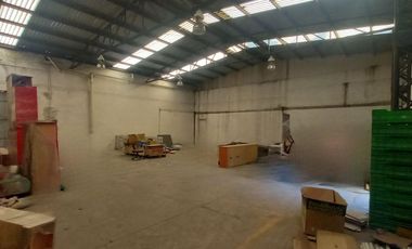 Bodega en Venta: Alta Rentabilidad y Ubicación de Esquina en Santa María, Puebla.