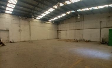 Bodega en Venta: Alta Rentabilidad y Ubicación de Esquina en Santa María, Puebla.