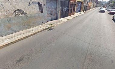 Bodega en Venta: Alta Rentabilidad y Ubicación de Esquina en Santa María, Puebla.