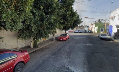 Bodega en Venta: Alta Rentabilidad y Ubicación de Esquina en Santa María, Puebla.