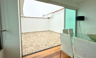 Penthouse de lujo en alquiler en Malecon de Miraflores  Vista espectacular al Mar