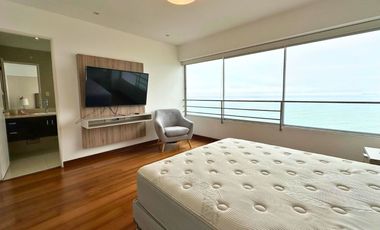 Penthouse de lujo en alquiler en Malecon de Miraflores  Vista espectacular al Mar