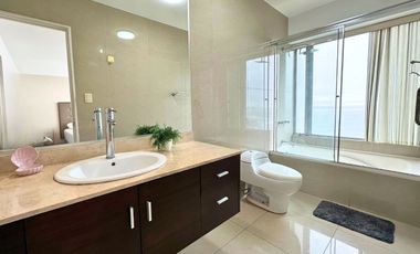 Penthouse de lujo en alquiler en Malecon de Miraflores  Vista espectacular al Mar