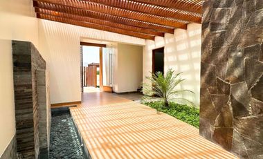 Casa de Playa en venta en Club Golf de Asia